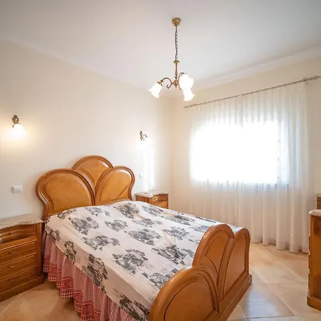 A Tipica Casa De Ferias Semesterbostad *