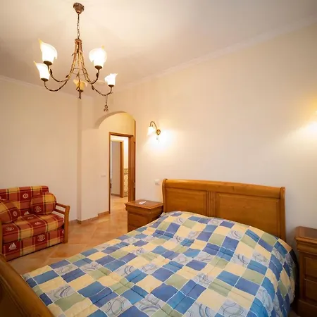 A Tipica Casa De Ferias Parchal