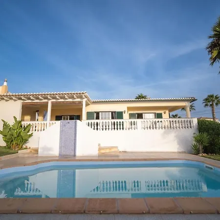 펜션 A Tipica Casa De Ferias